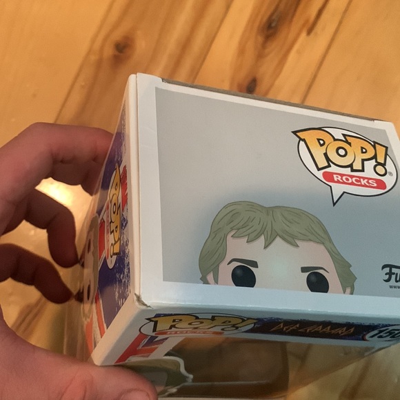 Funko pop Def Leppard - Picture 3 of 8
